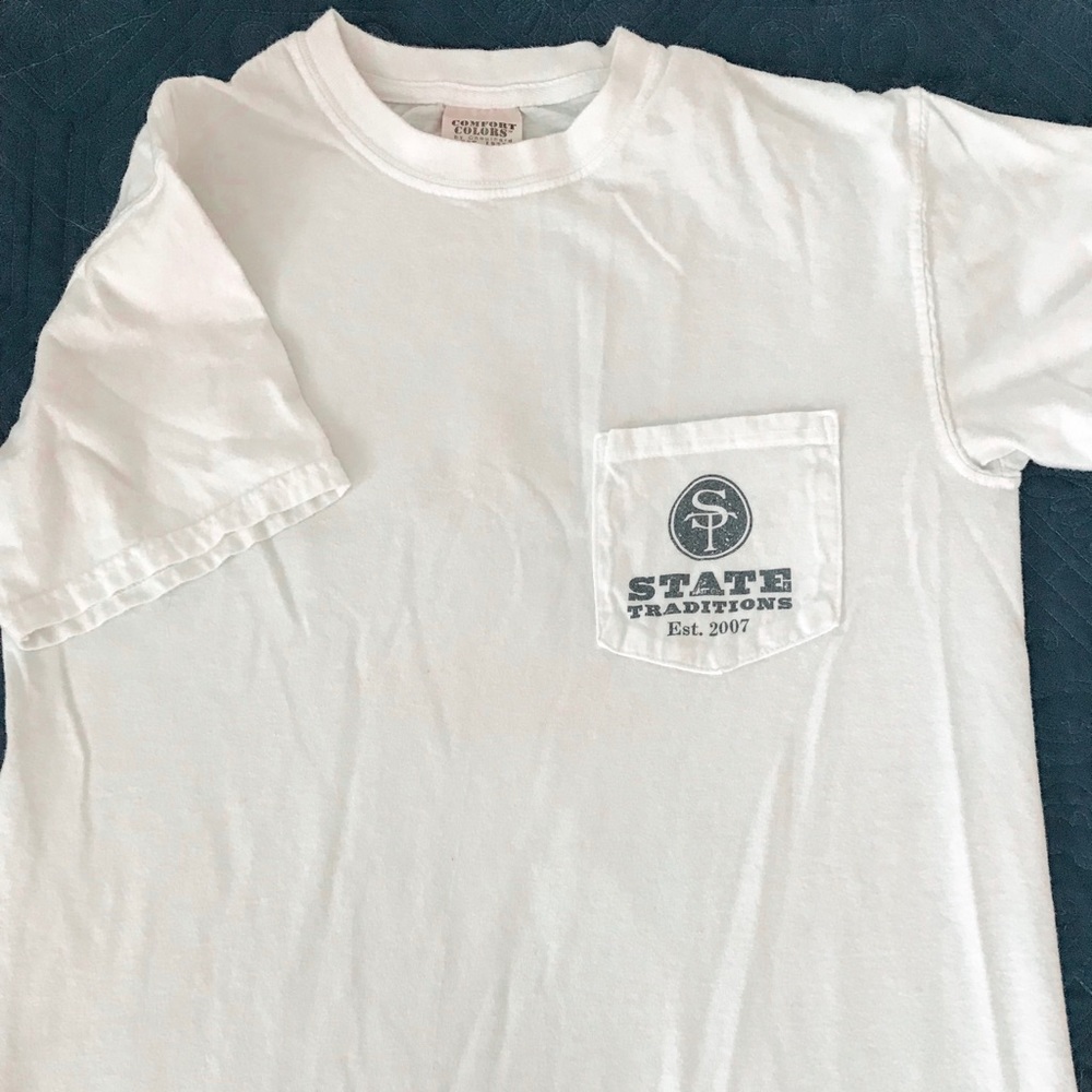 Comfort colors pocket tee